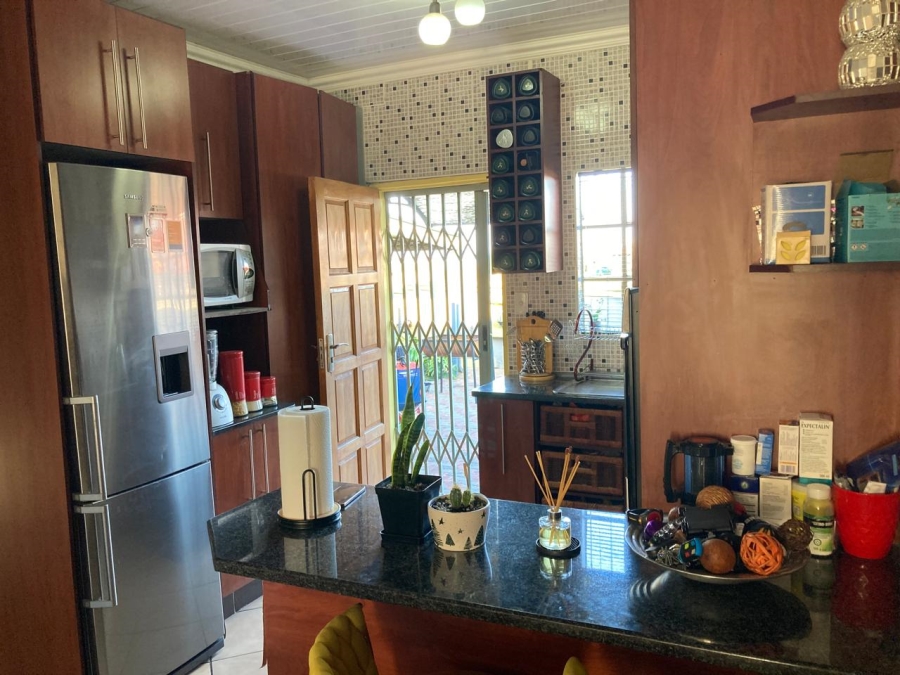 3 Bedroom Property for Sale in Tlhabane West North West